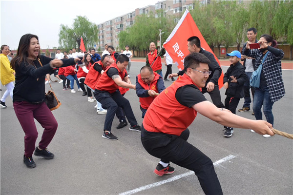拔河比賽現(xiàn)場(chǎng)1_副本.jpg